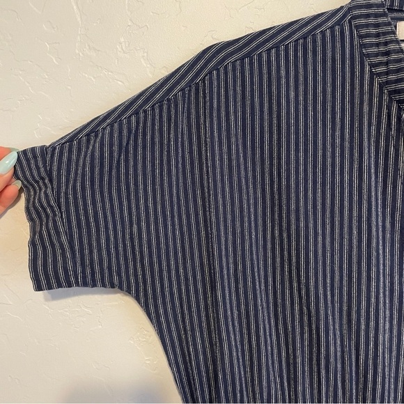 Urban Outfitters Pinstripe‎ Collarless Button Front Midi Dress Size XS - Picture 10 of 10